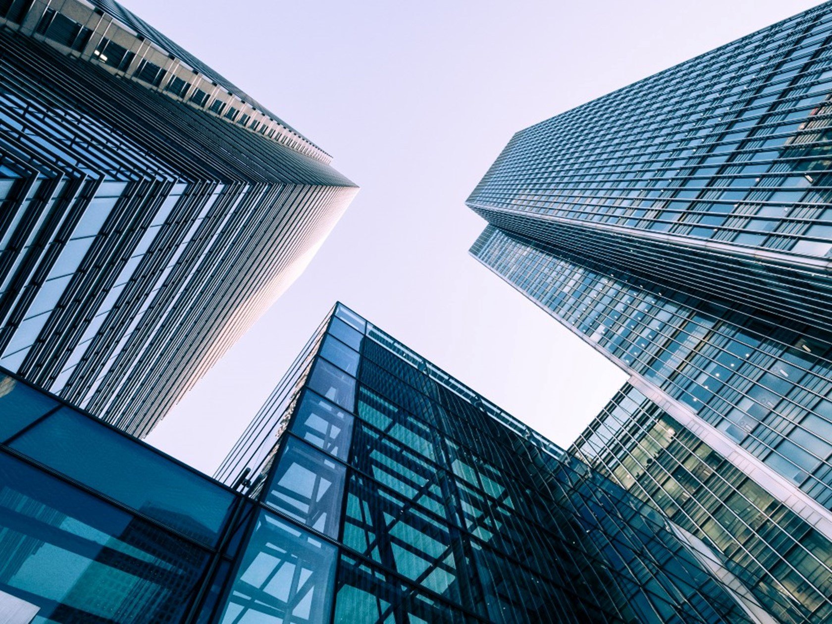  Episode 3: Aligning finance portfolios with the Paris Agreement featuring J.P. Morgan.