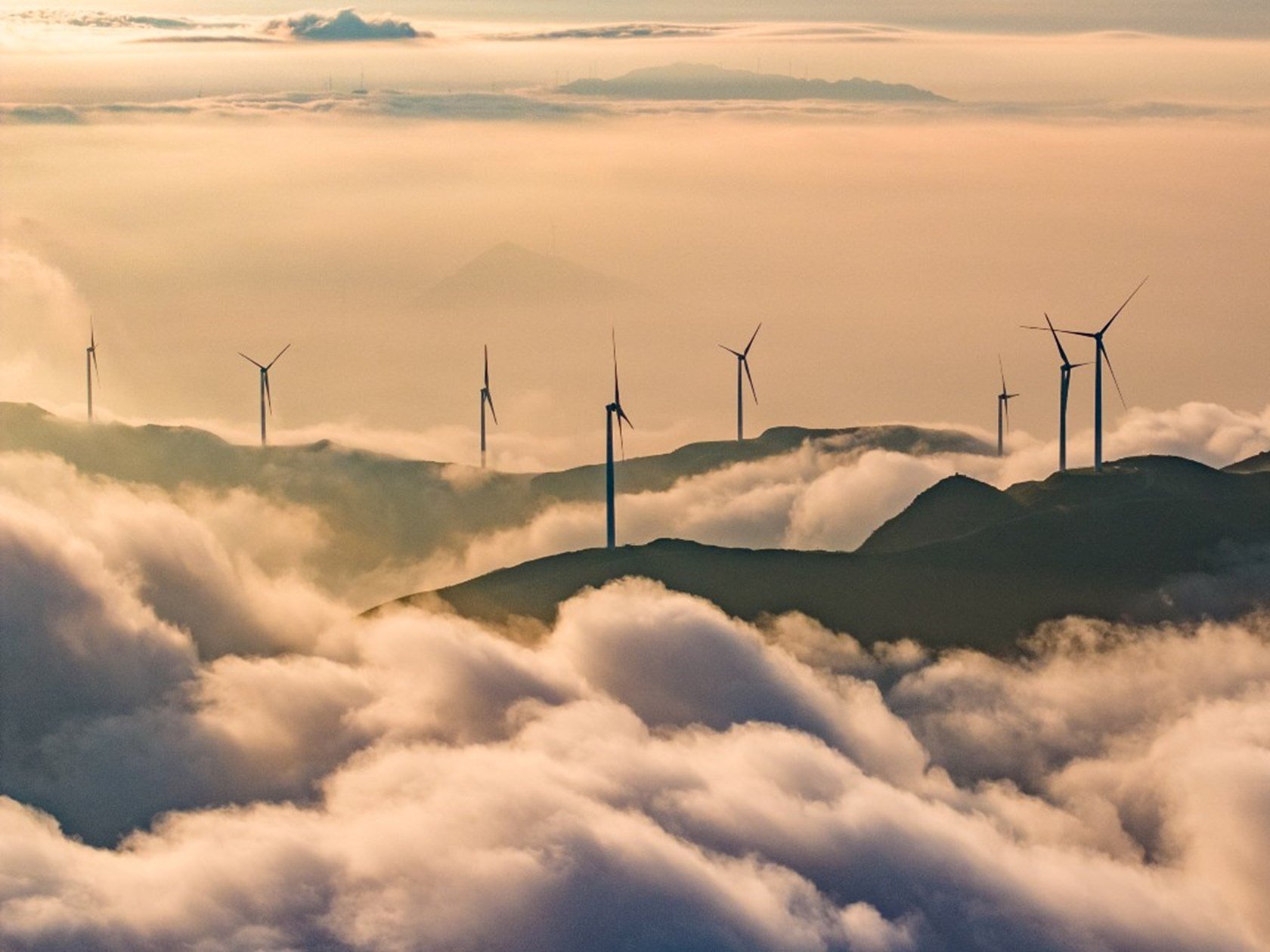 Breaking Through Silos: Transmission System Operators should have a broader energy system design responsibility