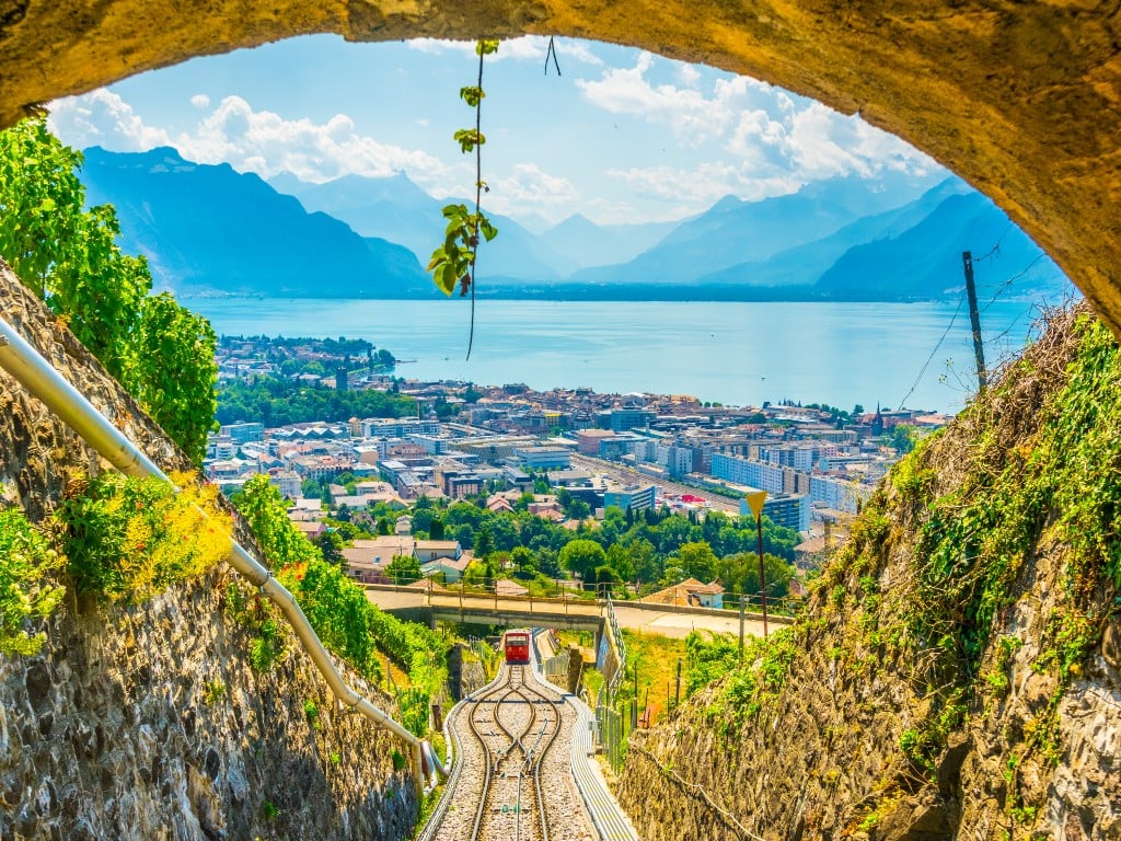  Investors' Forum 2024 Bildidee 