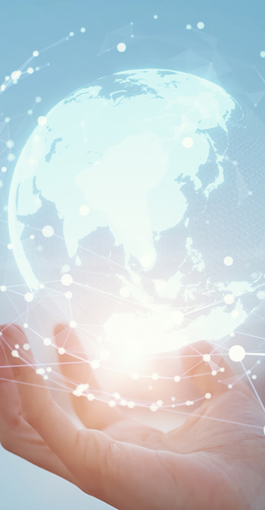 <p>Creating&nbsp;<strong>sustainable <br />products&nbsp;</strong>and <br />supply chains</p>